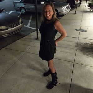 Meet your Posher, Lori